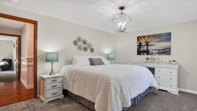 1118 E Eastview Dr, Spokane, WA 99208