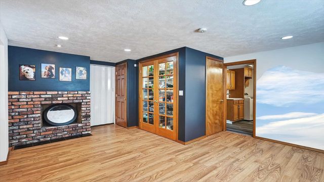 1118 E Eastview Dr, Spokane, WA 99208