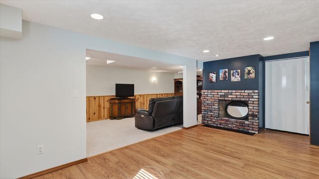 1118 E Eastview Dr, Spokane, WA 99208