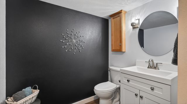 1118 E Eastview Dr, Spokane, WA 99208