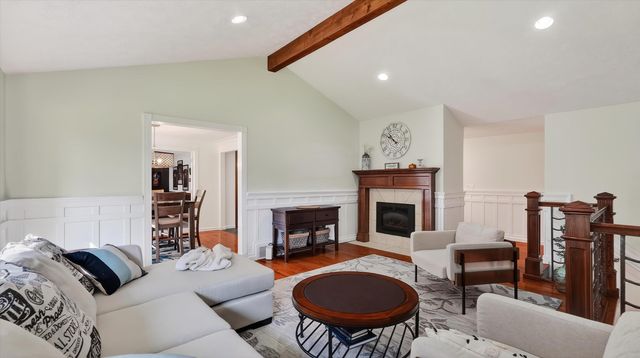 1118 E Eastview Dr, Spokane, WA 99208