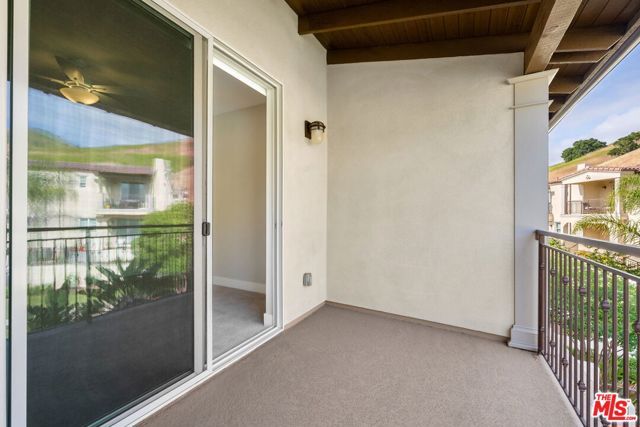 4417 Paxton Place, Calabasas, CA 91302