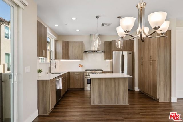 4417 Paxton Place, Calabasas, CA 91302