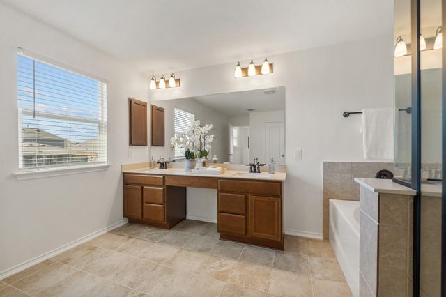 1609 Sonny DR, Leander, TX 78641