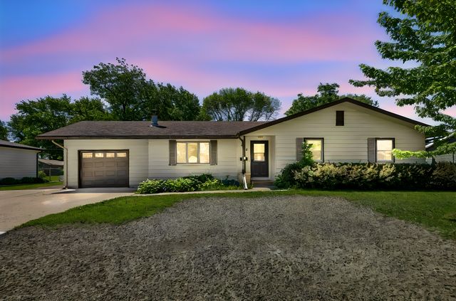 305 Maywood Avenue, Eagle Lake, MN 56024