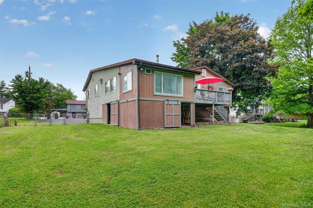 19 Victoria Drive, Newburgh, NY 12550