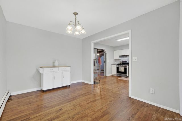 19 Victoria Drive, Newburgh, NY 12550