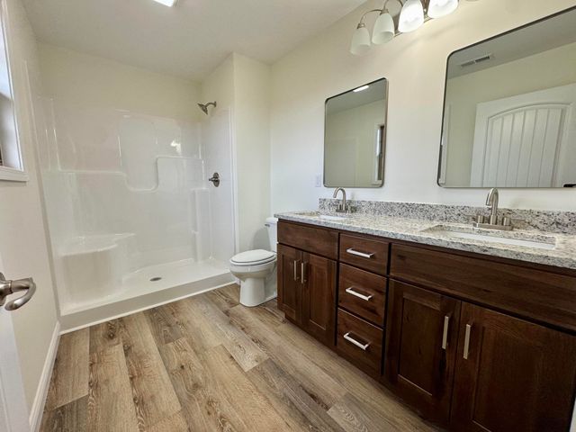 571 Middle Crk Way, Berea, KY 40403