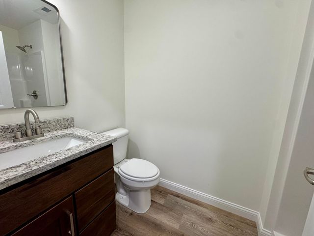 571 Middle Crk Way, Berea, KY 40403