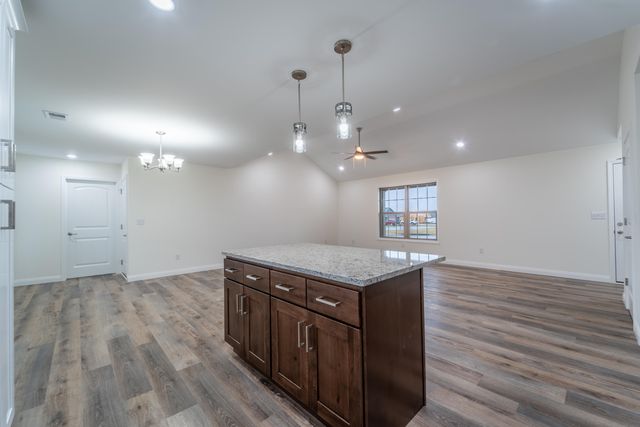 571 Middle Crk Way, Berea, KY 40403