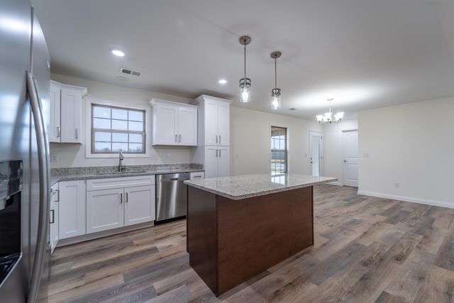 571 Middle Crk Way, Berea, KY 40403