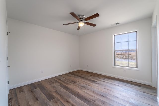 571 Middle Crk Way, Berea, KY 40403