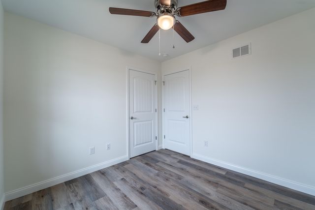 571 Middle Crk Way, Berea, KY 40403