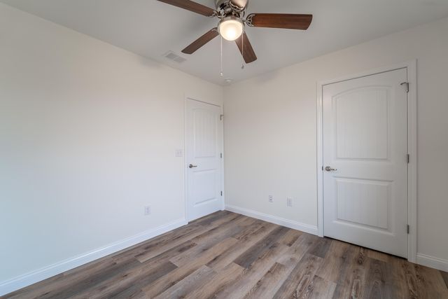 571 Middle Crk Way, Berea, KY 40403