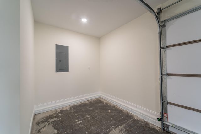 571 Middle Crk Way, Berea, KY 40403