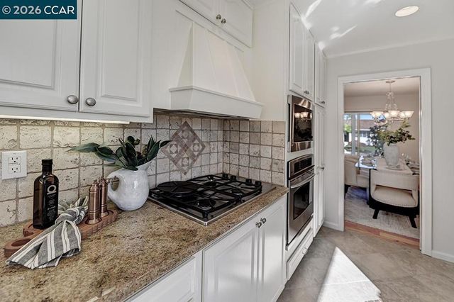 2253 Belford Dr, Walnut Creek, CA 94598