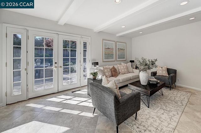 2253 Belford Dr, Walnut Creek, CA 94598