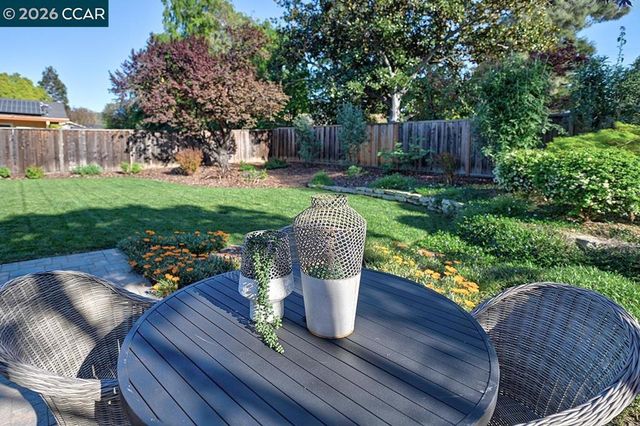 2253 Belford Dr, Walnut Creek, CA 94598