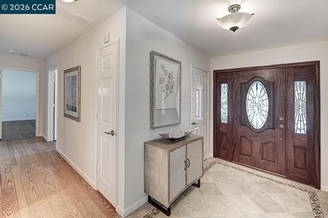 2253 Belford Dr, Walnut Creek, CA 94598