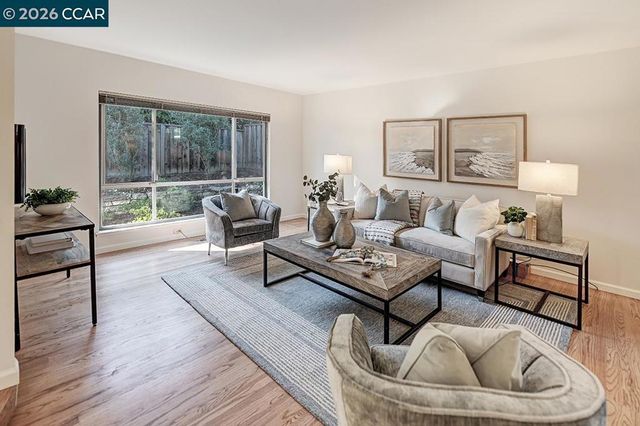 2253 Belford Dr, Walnut Creek, CA 94598