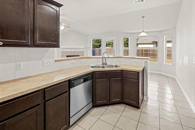 3400 Covered Wagon TRL, Round Rock, TX 78665