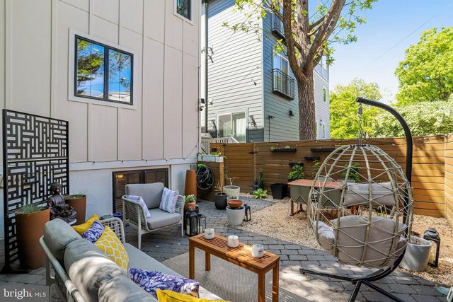 5119 45TH ST NW, Washington, DC 20016