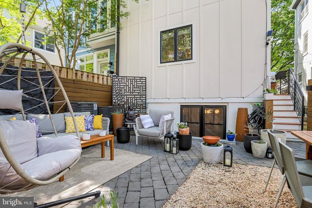 5119 45TH ST NW, Washington, DC 20016