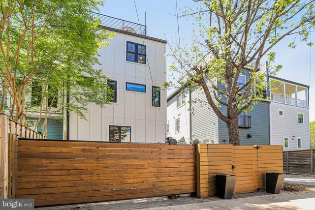 5119 45TH ST NW, Washington, DC 20016