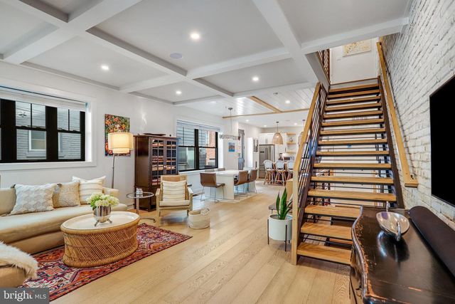 5119 45TH ST NW, Washington, DC 20016