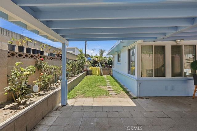 8802 Los Flores, Buena Park, CA 90620