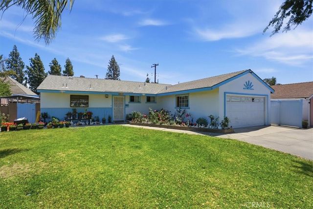 8802 Los Flores, Buena Park, CA 90620
