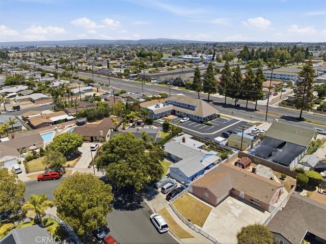 8802 Los Flores, Buena Park, CA 90620