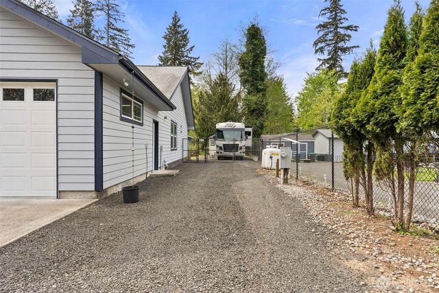 11715 Scott Creek Drive SW, Olympia, WA 98512
