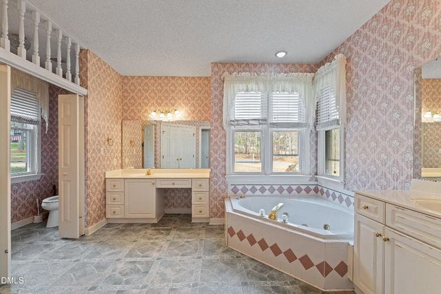 3621 Pine Hollow Drive, Clayton, NC 27520