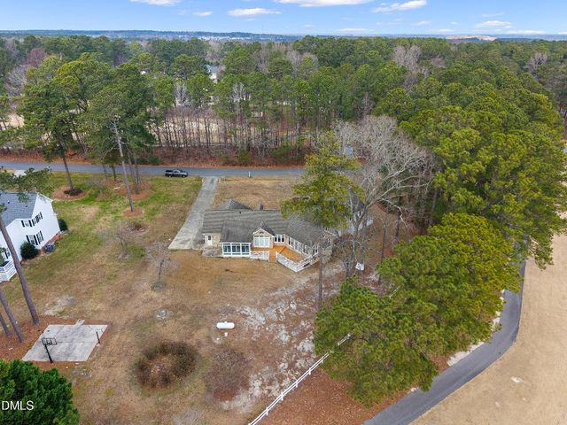 3621 Pine Hollow Drive, Clayton, NC 27520