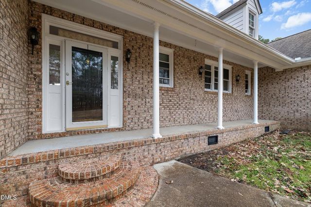 3621 Pine Hollow Drive, Clayton, NC 27520