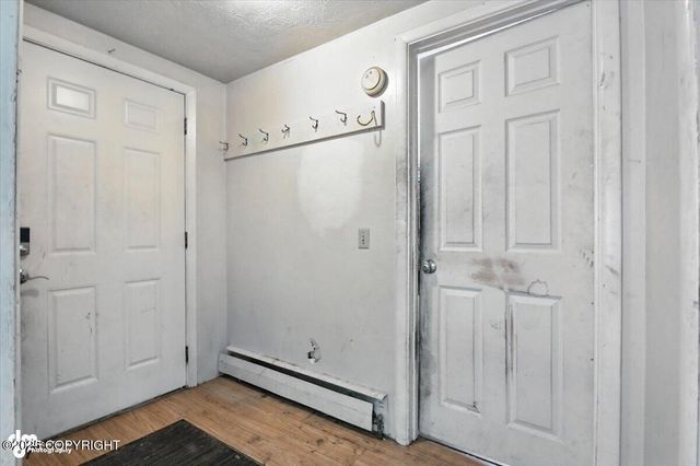 4204 Greenland Drive, Anchorage, AK 99517