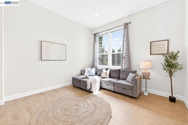 3651 Branding Iron Pl, Dublin, CA 94568