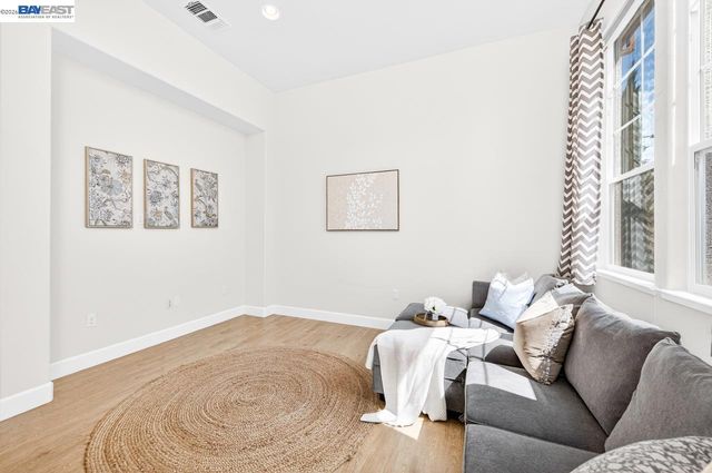 3651 Branding Iron Pl, Dublin, CA 94568