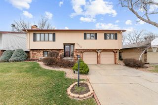 2042 Lewis Ave, Salina, KS 67401