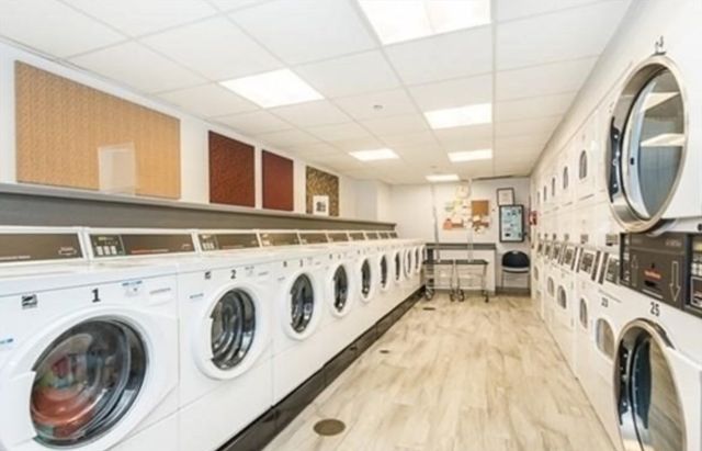 44 Washignton 1013, Brookline, MA 02445