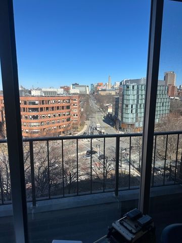 44 Washignton 1013, Brookline, MA 02445