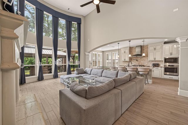 1918 Donna Temple Court, Richmond, TX 77469