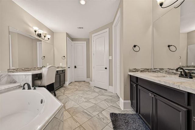1918 Donna Temple Court, Richmond, TX 77469