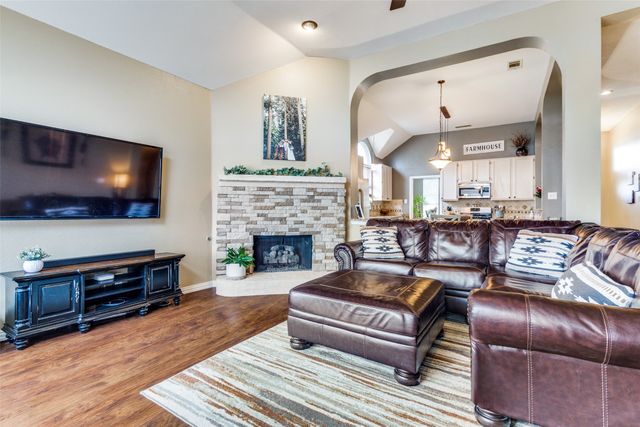 2324 Gatwick Court, Flower Mound, TX 75028