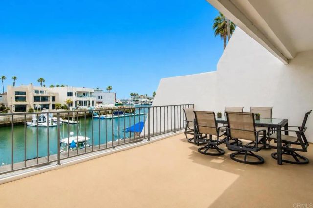 48 Antigua Court, Coronado, CA 92118