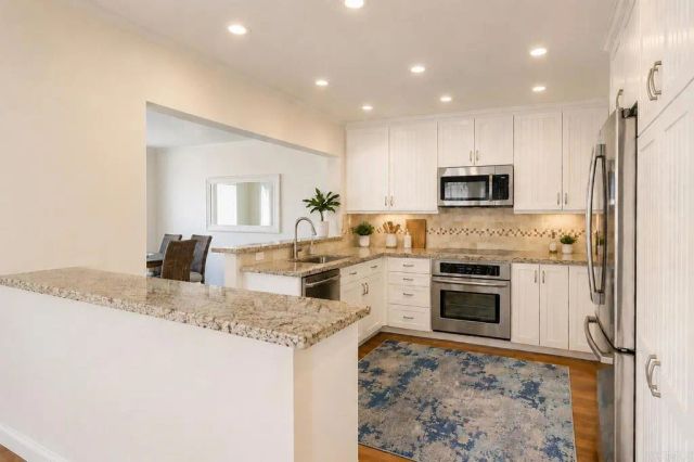 48 Antigua Court, Coronado, CA 92118