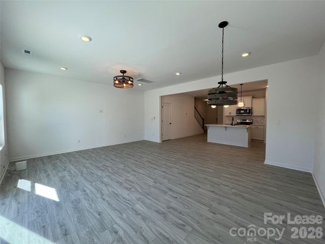 11031 Pagebrook Lane, Charlotte, NC 28214