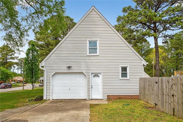 625 Montebello CIR, Chesapeake, VA 23322