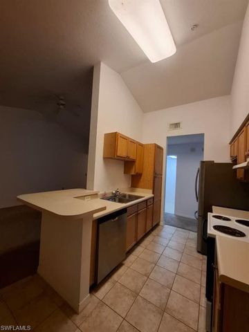 7915 Preserve CIR # 234, Naples, FL 34119